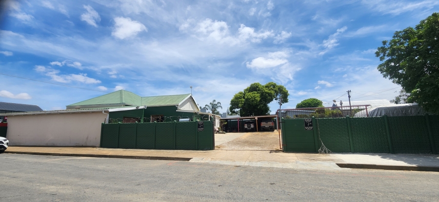 4 Bedroom Property for Sale in Bredasdorp Western Cape